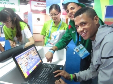 Computer Games at CIFP Booth in Nanjing_2